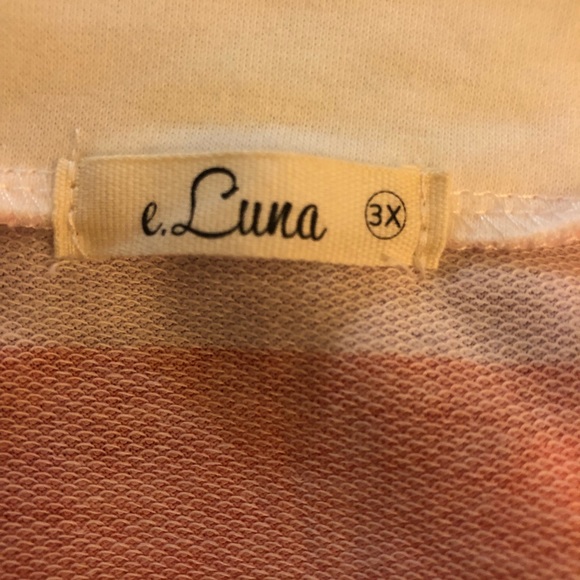 Striped off-shoulder sweater from e.Luna. Size 3X - Picture 7 of 7